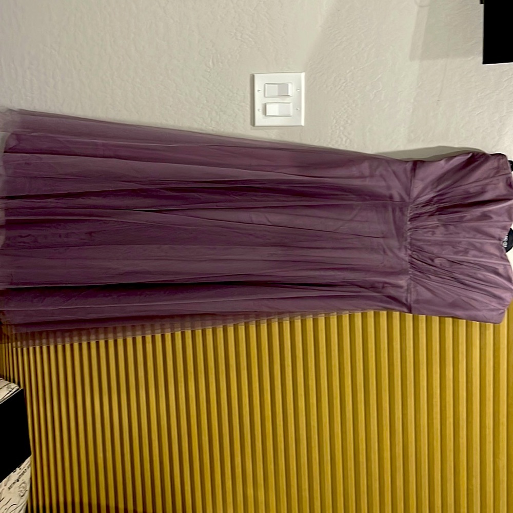 Monique Lhuillier bridesmade dress